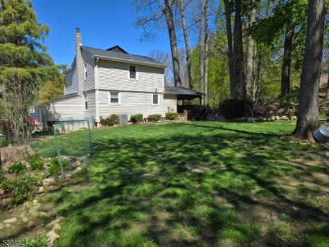 8 Forest Road Mount Olive NJ 07828