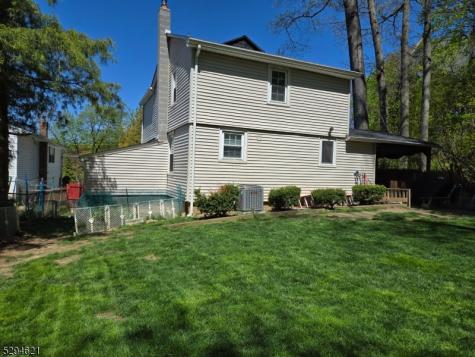 8 Forest Road Mount Olive NJ 07828
