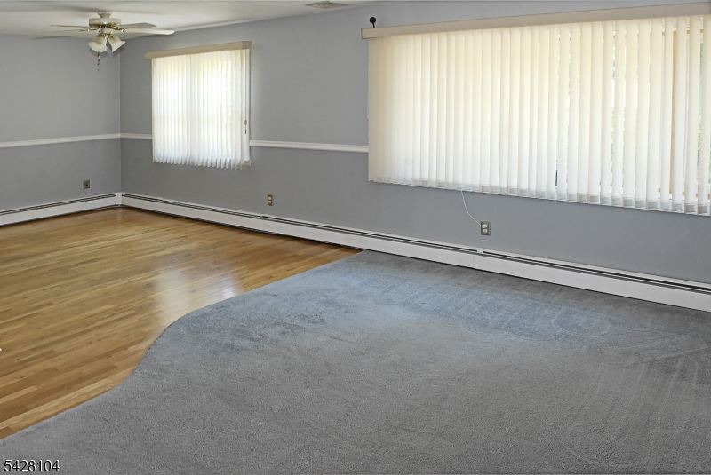121 Leland Trail Hopatcong NJ 07843