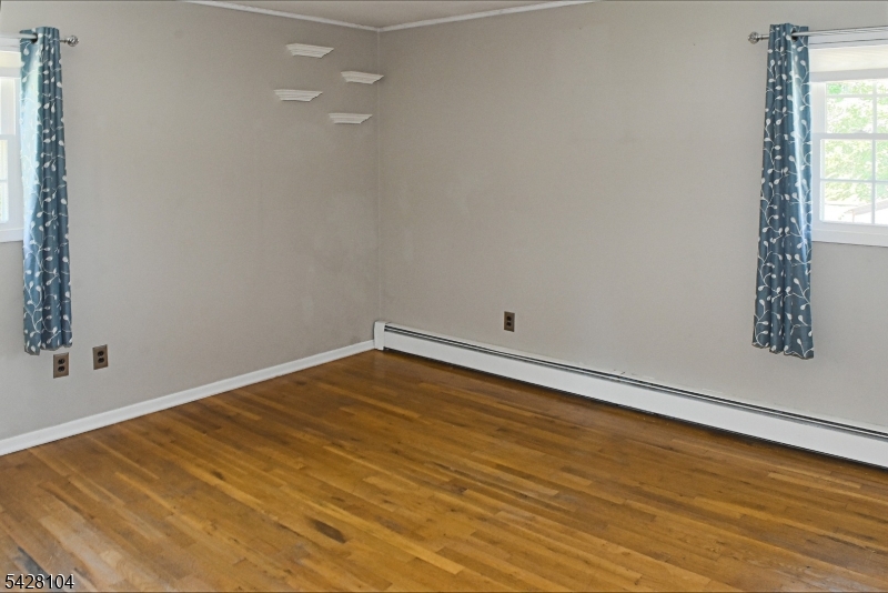 121 Leland Trail Hopatcong NJ 07843