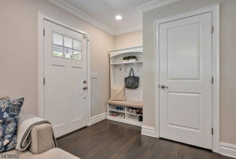 647 Harristown Road Glen Rock NJ 07452