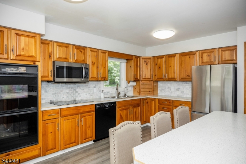 115 Leland Trail Hopatcong NJ 07843