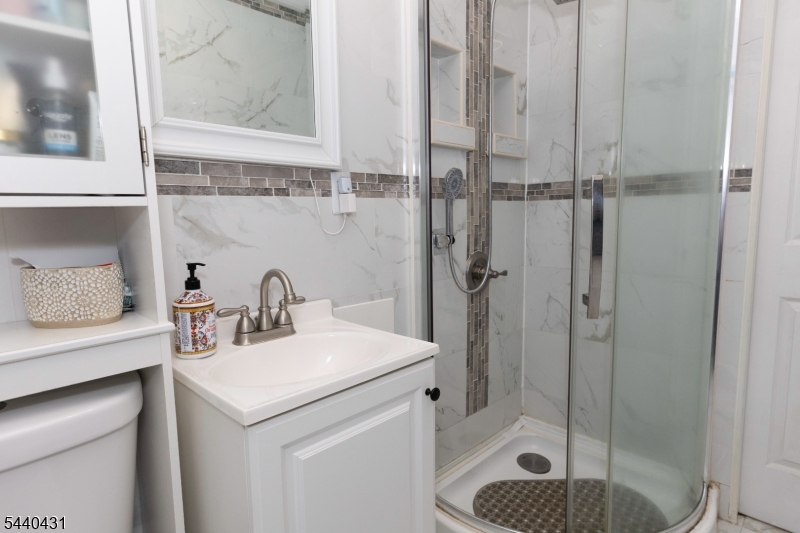 115 Leland Trail Hopatcong NJ 07843