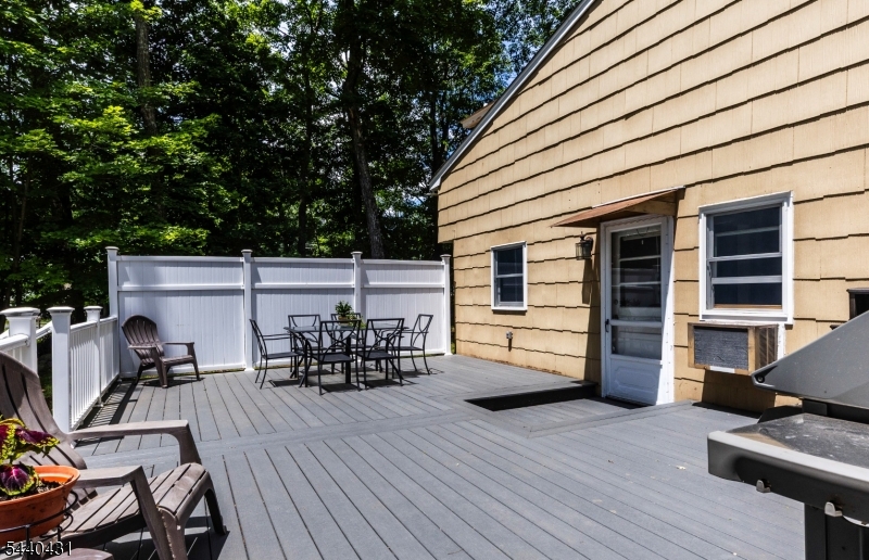 115 Leland Trail Hopatcong NJ 07843