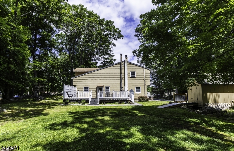 115 Leland Trail Hopatcong NJ 07843