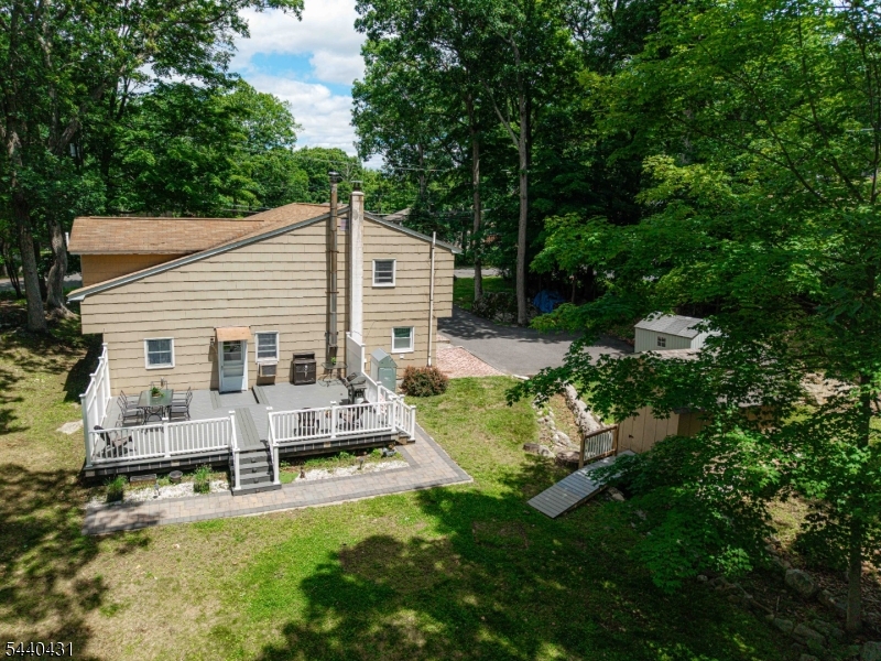 115 Leland Trail Hopatcong NJ 07843