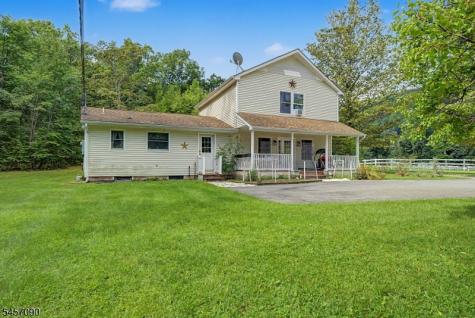927 Owassa Road Stillwater NJ 07860