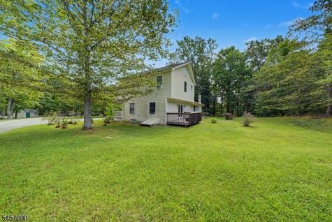 927 Owassa Road Stillwater NJ 07860