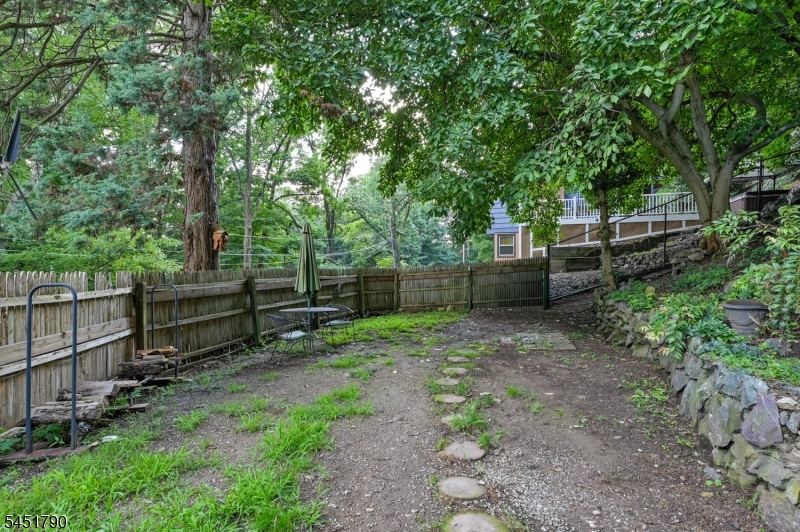 18 Bott Lane Montville NJ 07082