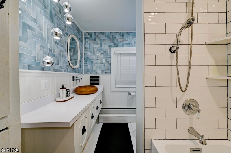 18 Bott Lane Montville NJ 07082