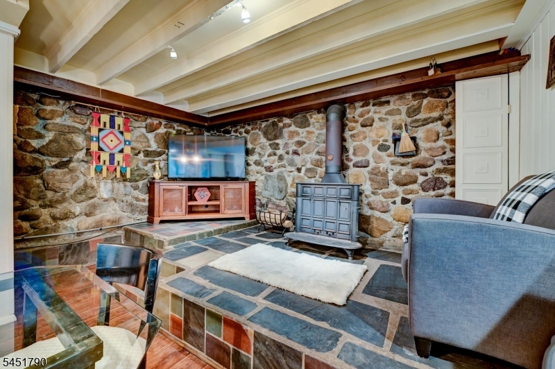 18 Bott Lane Montville NJ 07082