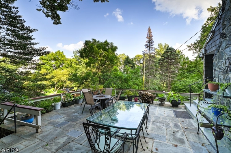 18 Bott Lane Montville NJ 07082