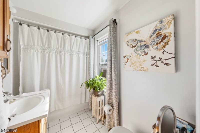 3 Fairview Avenue South River NJ 08882