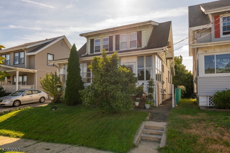3 Fairview Avenue South River NJ 08882