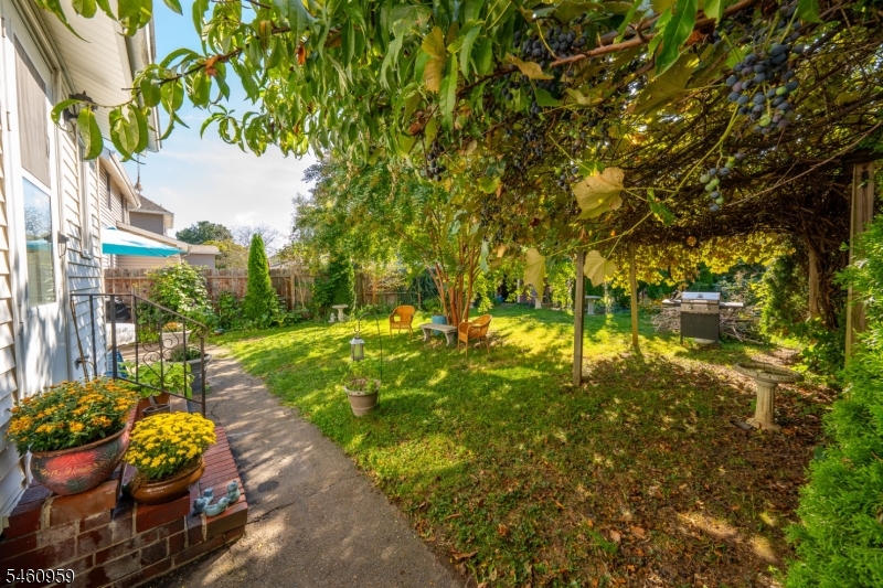 3 Fairview Avenue South River NJ 08882
