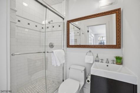 55 Lakeview Avenue Millburn NJ 07078