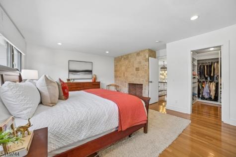 55 Lakeview Avenue Millburn NJ 07078