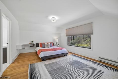 55 Lakeview Avenue Millburn NJ 07078