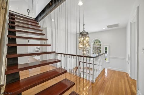 55 Lakeview Avenue Millburn NJ 07078