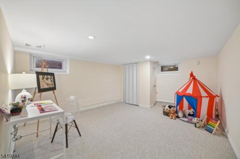 55 Lakeview Avenue Millburn NJ 07078