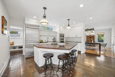 55 Lakeview Avenue Millburn NJ 07078