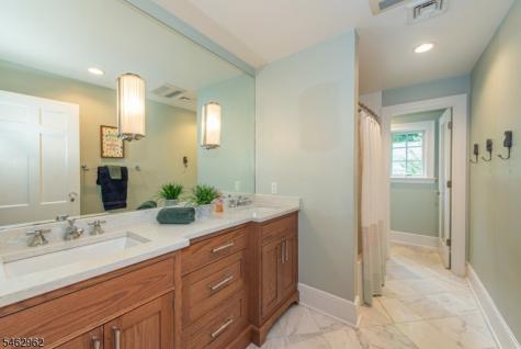486 Ridgewood Avenue Glen Ridge Boro NJ 07028