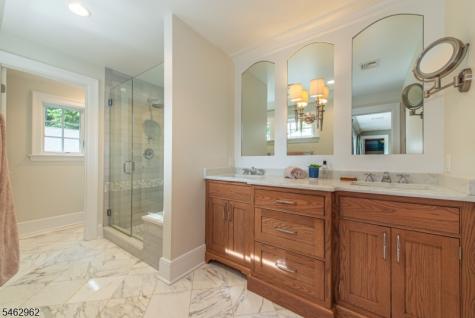 486 Ridgewood Avenue Glen Ridge Boro NJ 07028