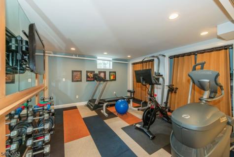 486 Ridgewood Avenue Glen Ridge Boro NJ 07028