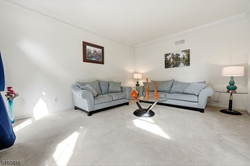 925 Tyler Circle Greenwich NJ 08886