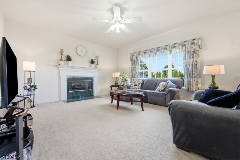 925 Tyler Circle Greenwich NJ 08886