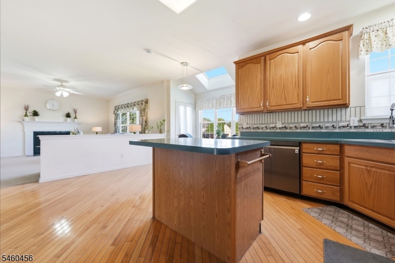 925 Tyler Circle Greenwich NJ 08886