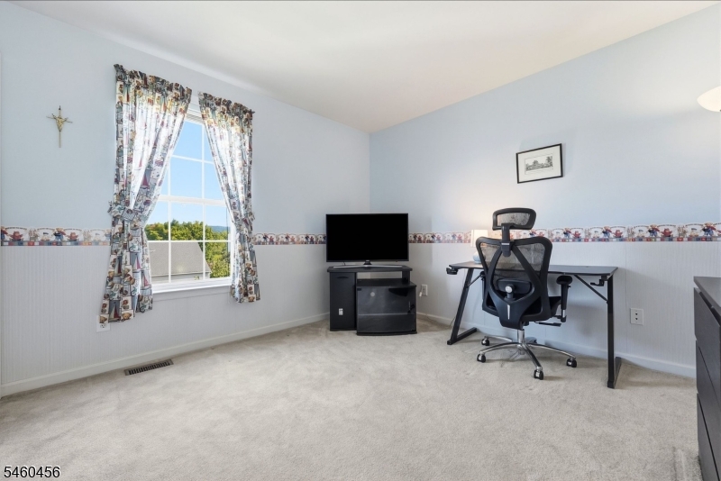 925 Tyler Circle Greenwich NJ 08886