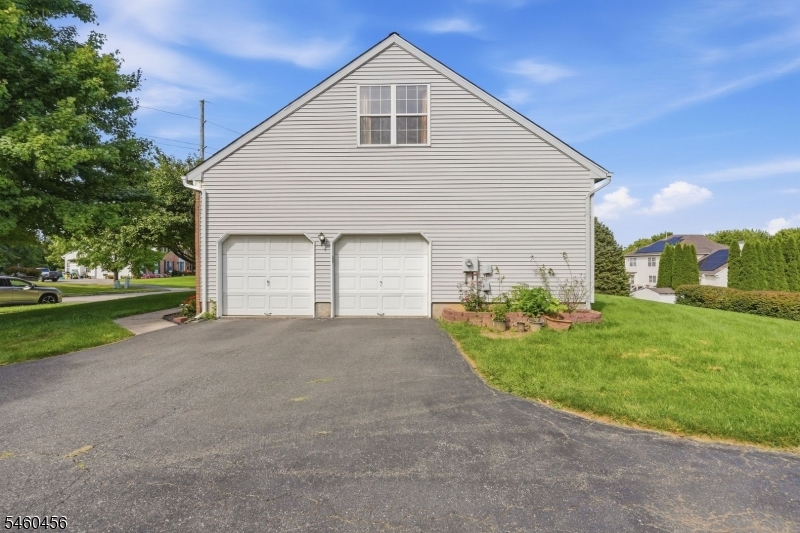 925 Tyler Circle Greenwich NJ 08886