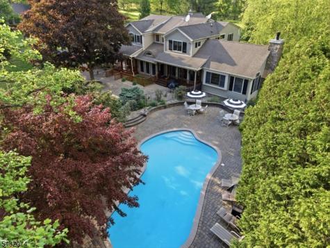 10 Tara Way Franklin NJ 08867