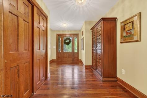 10 Tara Way Franklin NJ 08867
