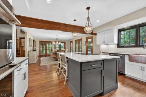 10 Tara Way Franklin NJ 08867