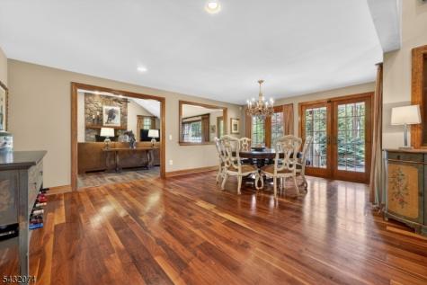 10 Tara Way Franklin NJ 08867