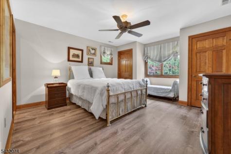 10 Tara Way Franklin NJ 08867