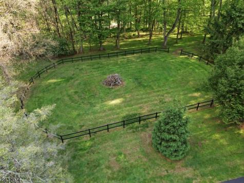 10 Tara Way Franklin NJ 08867