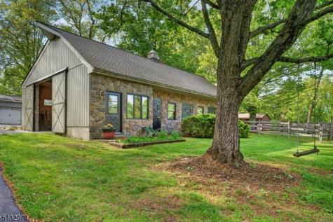 10 Tara Way Franklin NJ 08867