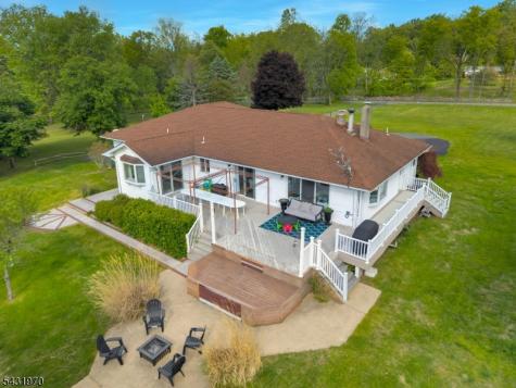 89 Union Brick Road Blairstown NJ 07825