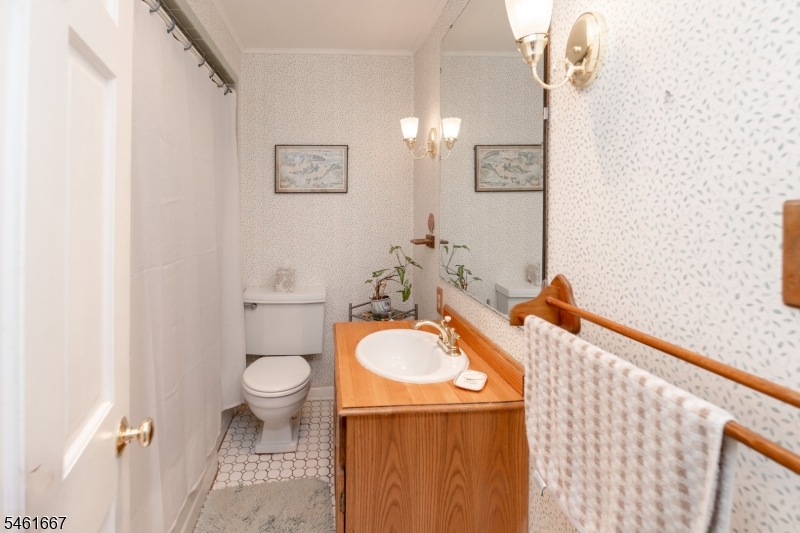 4 Emmet Roche Drive Montville NJ 07005
