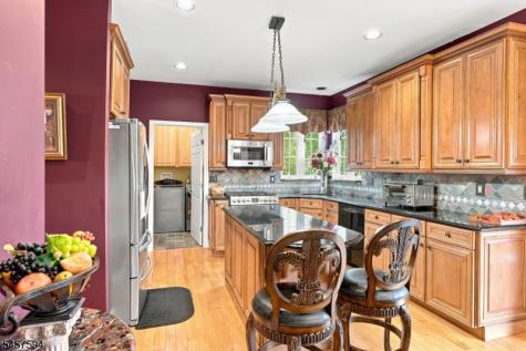 1002 Valerie Place Greenwich NJ 08886