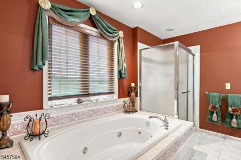1002 Valerie Place Greenwich NJ 08886