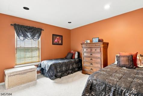 1002 Valerie Place Greenwich NJ 08886
