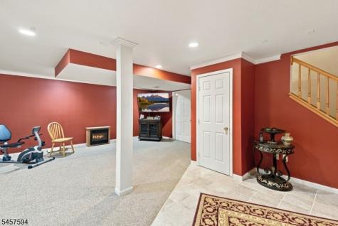 1002 Valerie Place Greenwich NJ 08886