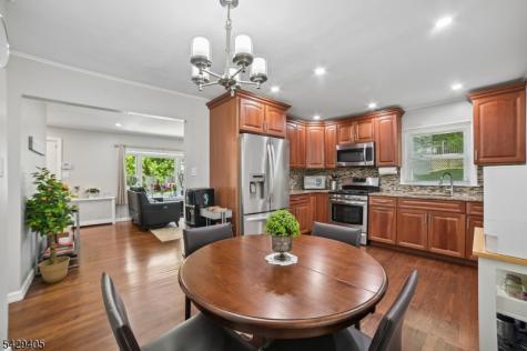 46 Phyllis Road West Orange NJ 07052