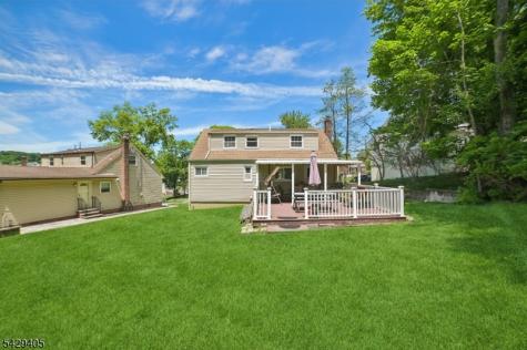 46 Phyllis Road West Orange NJ 07052