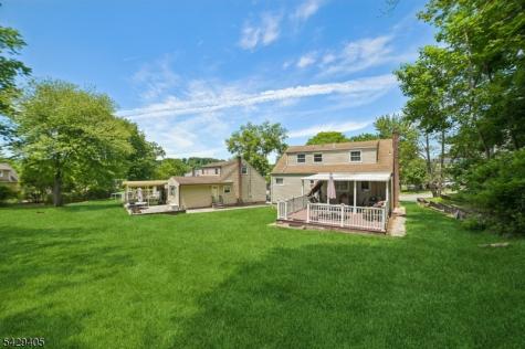 46 Phyllis Road West Orange NJ 07052