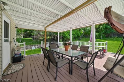 46 Phyllis Road West Orange NJ 07052